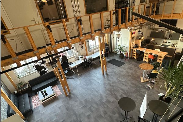 loft-von-oben-quer7D990803-2250-B64D-B330-252B9A31575C.jpg